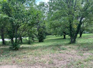 1194 E Oldtown Rd, Deerfield, MO 64741