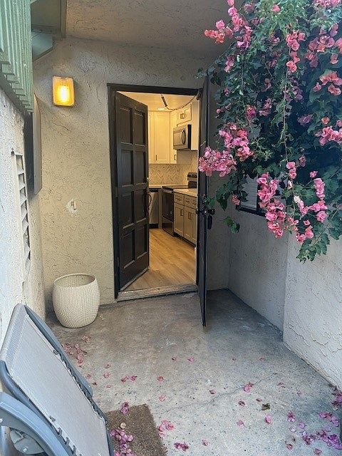 1st image of 2929 Cowley Way