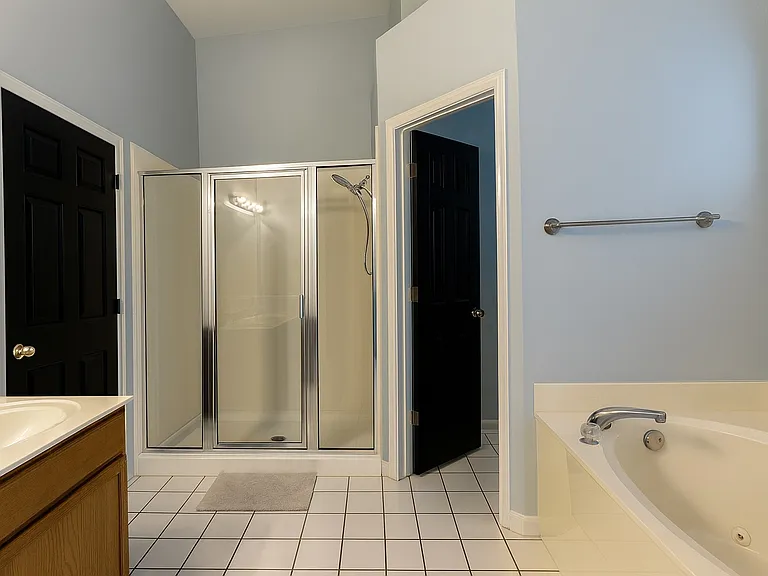 9149 Hervay Cv — Photo 10