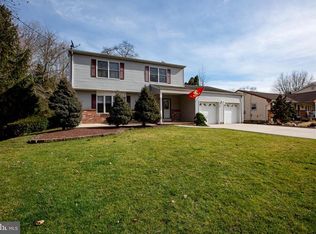 89 Whitehall Rd, Hamilton, NJ 08690