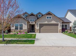 5961 N Exeter Ave, Meridian, ID 83646