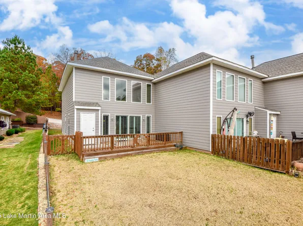 140 Paradise Point, Eclectic, AL 36024