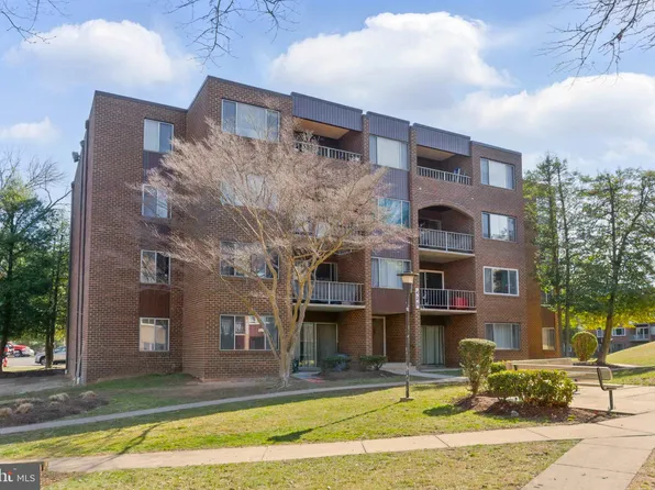 428 Girard St #176-T-4, Gaithersburg, MD 20877