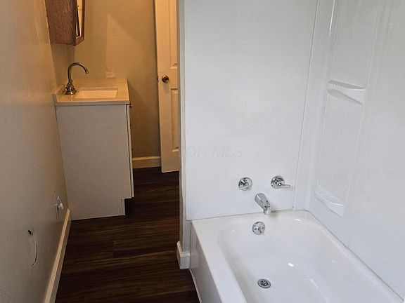 5th image of 119 Moull St