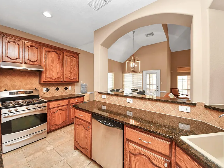 706 River Delta Ln — Photo 11