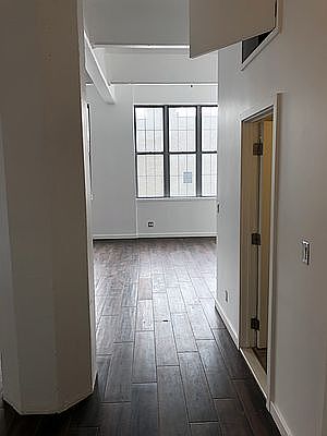 3rd image of 100 S 4th St APT 3C