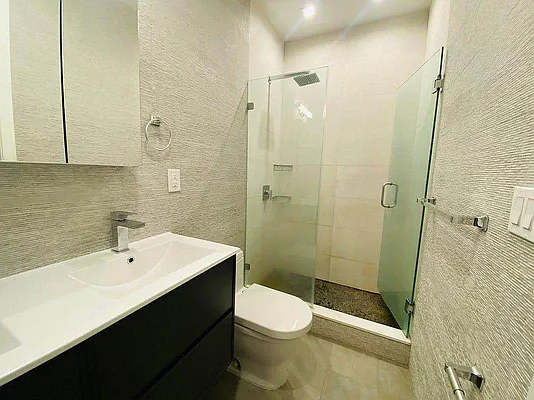 Rented by Aventana | media 9