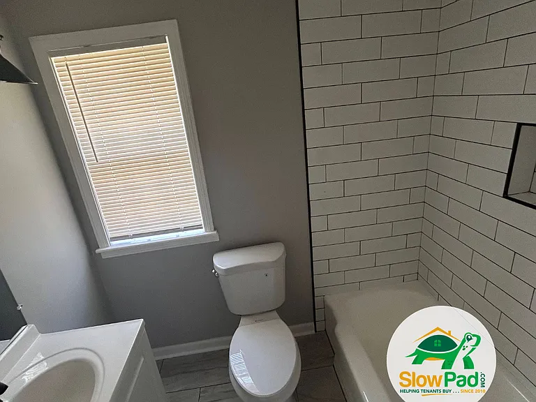 3056 Castleman St — Photo 8