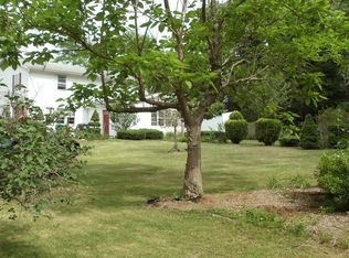 28 Enterprise Rd, Warwick, RI 02886