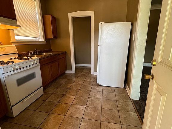 5th image of 6808 S East End Ave #2