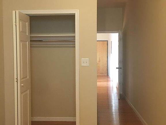 5th image of 1332 W Girard Ave APT D