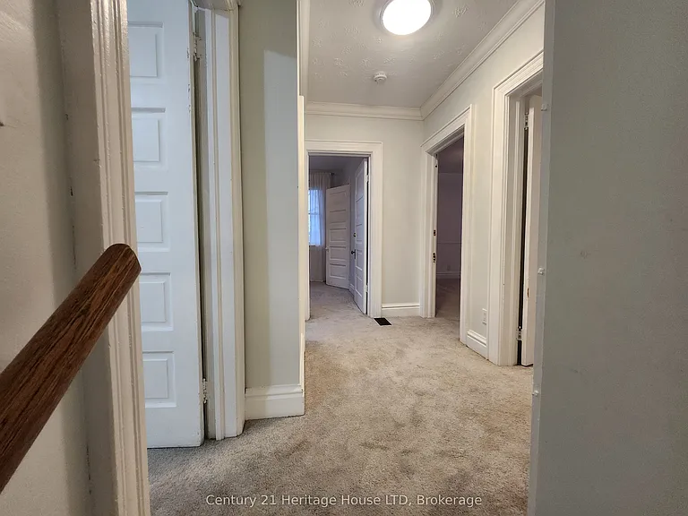 8269 Willoughby Dr — Photo 17