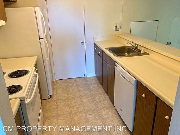 5th image of 2027 Halford Ave APT 5