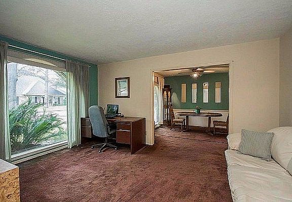 Formal Living & Dinning
