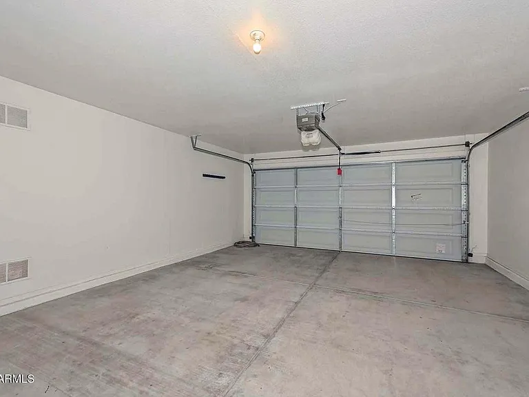 13101 W Indianola Ave — Photo 14