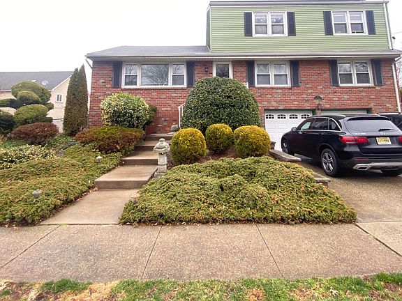 Convenient location!