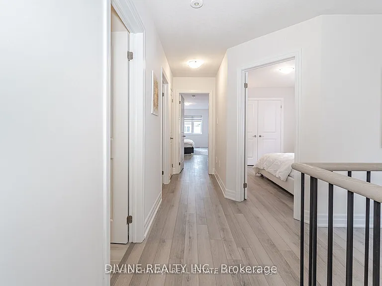 9241 White Oak Ave — Photo 20