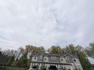 1404 S Edgewater Cir #102, Nampa, ID 83686
