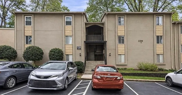 2388 Lawrenceville Hwy #D — Photo 2