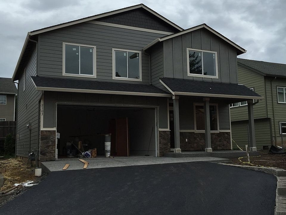 2nd image of 7103 NE 64th Ct
