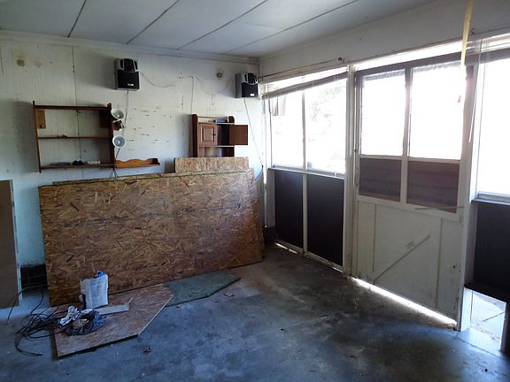 3rd image of 221 Fredericktowne Dr #1