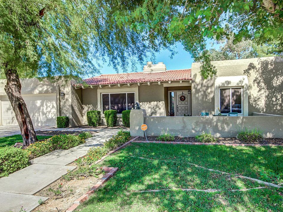 1st image of 15641 N 54th Way