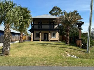 566 N Lakeshore Dr, Panama City Beach, FL 32413