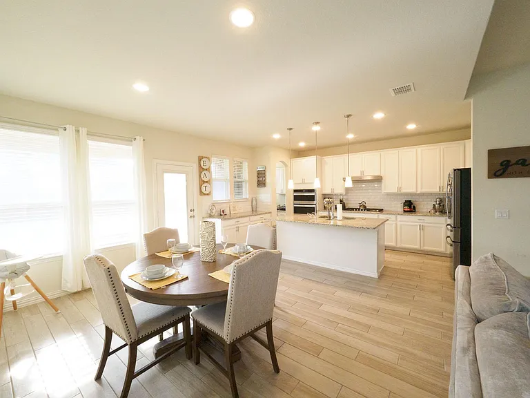 3110 Linham Dr — Photo 8