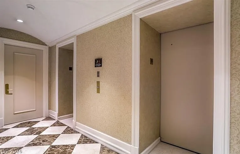 2747 Paradise Rd #1906 — Photo 26