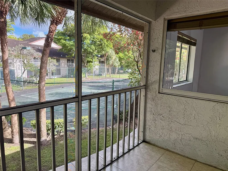 9435 SW 140th Ct #9435 — Photo 22
