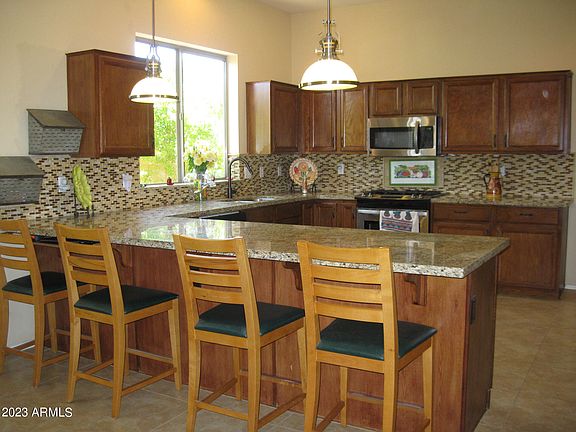 3rd image of 17636 W Eagle Drive