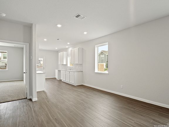 4th image of 10126 Carnelian Cove