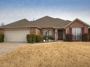 1800 W College Ct, Broken Arrow, OK 74012