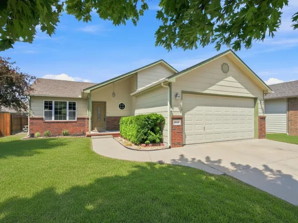 2646 E Cambridge St, Wichita, KS 67219