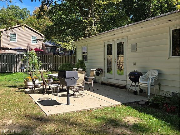 4th image of 4631 Diane Dr