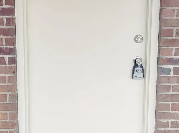 1312 Forest Ln, Schwenksville, PA 19473