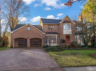 16 Cook Rd, East Brunswick, NJ 08816