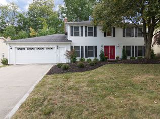 37198 Deer Run Rd, Solon, OH 44139
