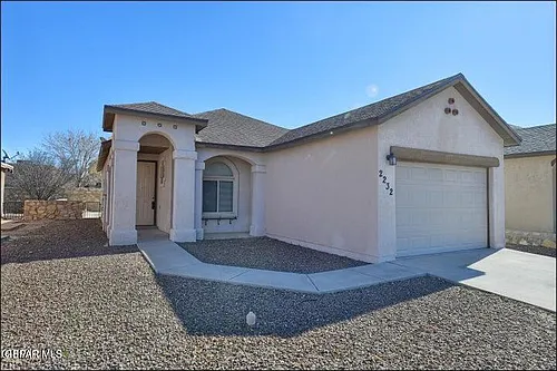 2232 Honour Point Pl Photo 1