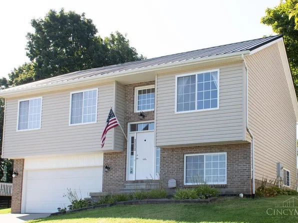 111 Oak Hills Dr, Hillsboro, OH 45133