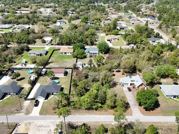 817 Clayton Ave, Lehigh Acres, FL 33972