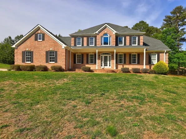 487 Cook Dr, Ellenwood, GA 30294