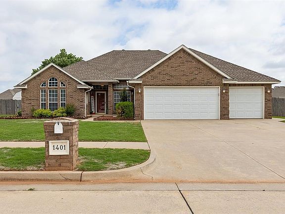 4th image of 1401 Continental Way