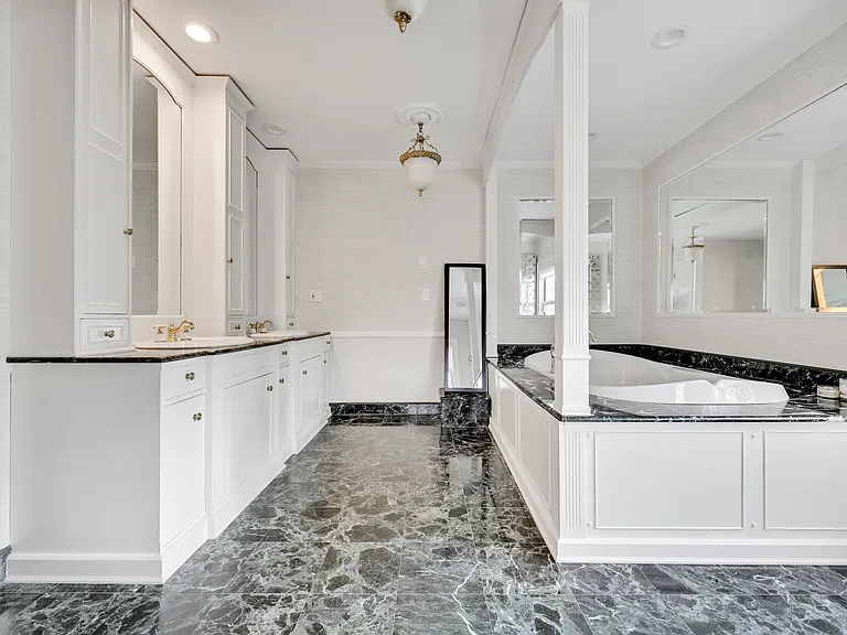 105 Everit Ave — Photo 32