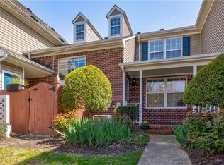 502 Willow Green Ct, Chesapeake, VA 23320