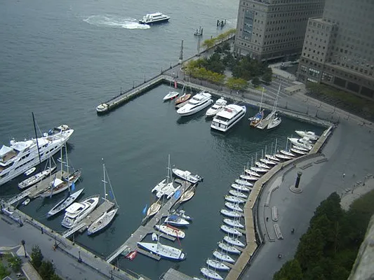 Rented by Realty Operations Group | media 3