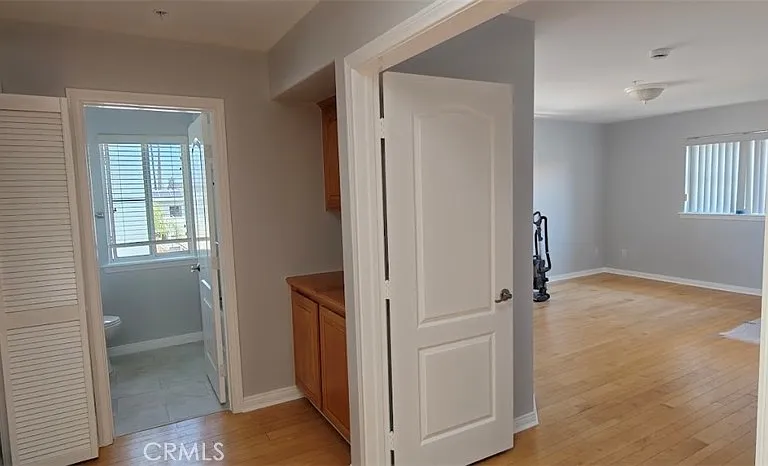 22491 Kent Ave — Photo 28