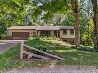 1658 Slater Ave, Dorr, MI 49323