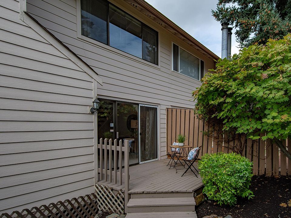 1st image of 9730 Ashworth Ave N #1