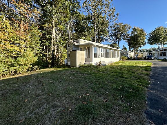 4th image of 23 College Drive #715